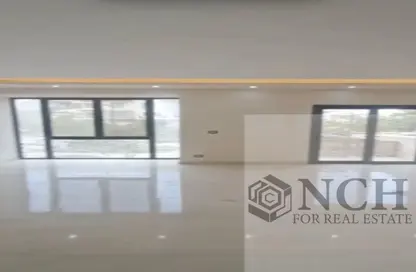 شقة - 3 غرف نوم - 3 حمامات للايجار في ايستاون - كمبوندات التجمع الخامس - التجمع الخامس - مدينة القاهرة الجديدة - القاهرة