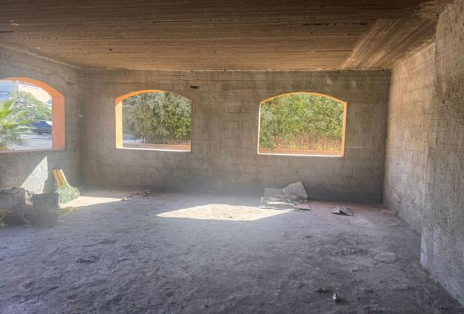 98838692 - Property Image 3