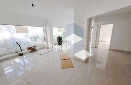Shop - Studio - 2 Bathrooms for rent in Street 213 - Degla - Hay El Maadi - Cairo
