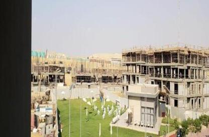 Apartment - 3 Bedrooms - 3 Bathrooms for sale in Moon Residences - Fifth Square - The 5th Settlement - New Cairo City - Cairo