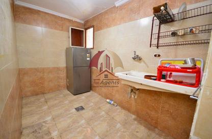 Apartment - 3 - 1 for sale in Camp Chezar - Hay Wasat - Alexandria