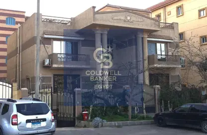 فيلا - 6 غرف نوم - 5 حمامات للبيع في شارع حسين بيكار - البنفسج 9 - البنفسج - مدينة القاهرة الجديدة - القاهرة