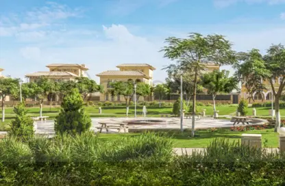 Villa - 3 Bedrooms - 3 Bathrooms for sale in Hyde Park - New Cairo City - Cairo