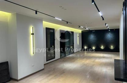 Apartment - 4 - 3 for sale in Eastown - 5th Settlement Compounds - The 5th Settlement - New Cairo City - Cairo Apartment - 4 - 3 for sale in Eastown - 5th Settlement Compounds - The 5th Settlement - New Cairo City - Cairo