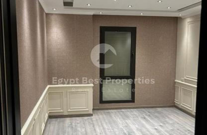 Apartment - 4 - 3 for sale in Eastown - 5th Settlement Compounds - The 5th Settlement - New Cairo City - Cairo