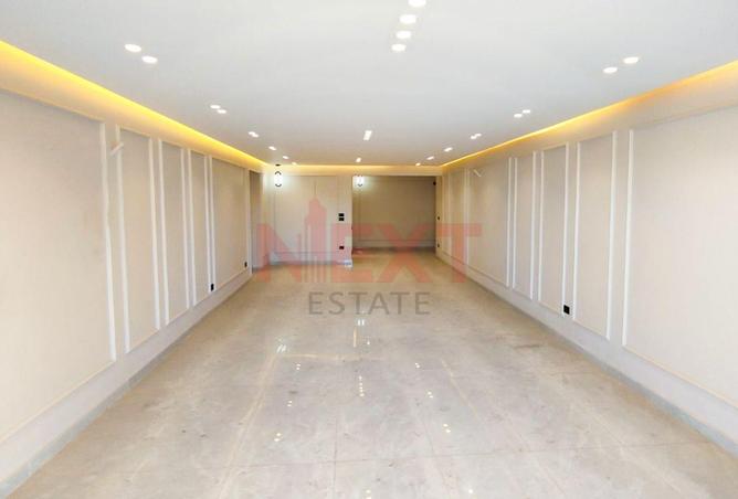 102915584 - Property Image 3