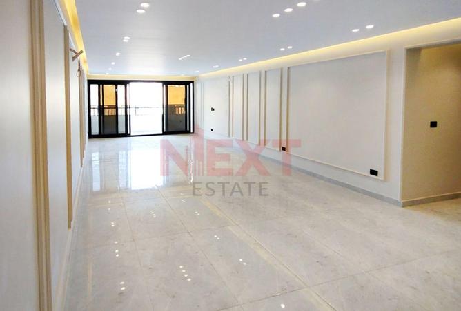 102915584 - Property Image 2