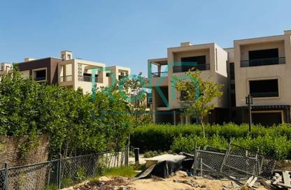 Villa - 4 - 3 for sale in New Giza - Cairo Alexandria Desert Road - 6 October City - Giza