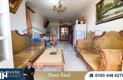 Apartment - 3 Bedrooms - 1 Bathroom for sale in Cleopatra - Hay Sharq - Alexandria