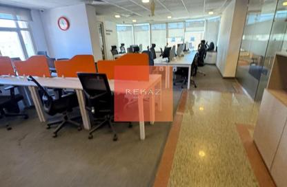 Apartment - 7+ Bedrooms - 3 Bathrooms for rent in Zahraa Al Maadi St. - Degla - Hay El Maadi - Cairo