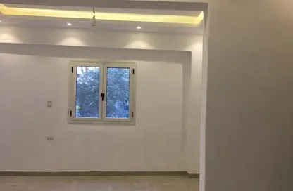 Apartment - 3 Bedrooms - 2 Bathrooms for sale in Shaheen St. - Al Agouza - Giza
