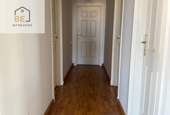 98838244 - Property Image 2