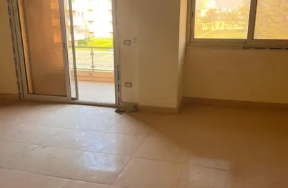 شقة - 3 غرف نوم - 3 حمامات للبيع في مدينة وصال - كمبوندات الشروق - مدينة الشروق - القاهرة