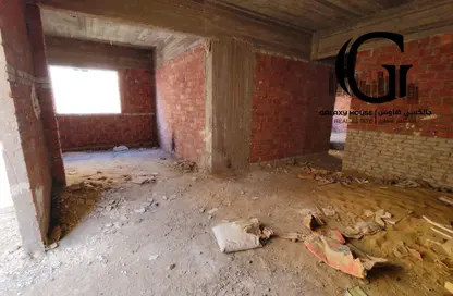 Apartment - 3 Bedrooms - 1 Bathroom for sale in 3rd Neighborhood - 8th Area - Shorouk City - Cairo