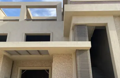 فيلا - 4 غرف نوم - 3 حمامات للبيع في نيو جيزة - طريق مصر اسكندرية الصحراوي - مدينة 6 أكتوبر - الجيزة