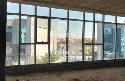 مساحات مكتبية - استوديو - 2 للبيع في اركان بلازا - محور 26 يوليو - الشيخ زايد - الجيزة
