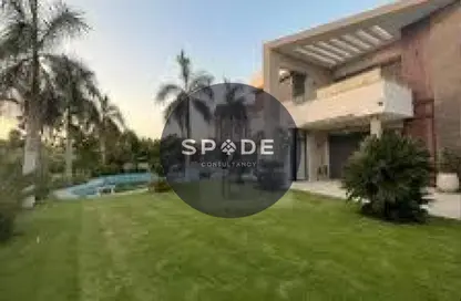 Villa - 3 Bedrooms - 3 Bathrooms for sale in Lake View Residence - 5th Settlement Compounds - The 5th Settlement - New Cairo City - Cairo