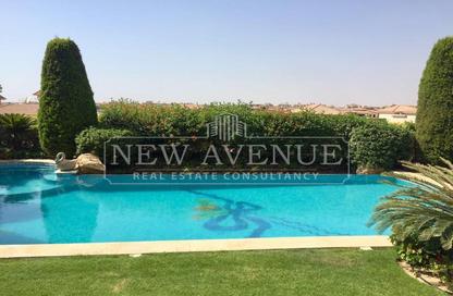Villa - 5 Bedrooms - 6 Bathrooms for sale in Swan Lake Katameya - The 1st Settlement - New Cairo City - Cairo