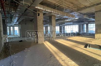 Office Space - Studio - 5 Bathrooms for rent in Cinco New Cairo - El Lotus - New Cairo City - Cairo