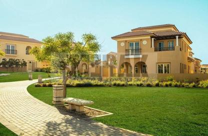 Villa - 5 - 4 for sale in Cluster 1 - Hyde Park - New Cairo City - Cairo