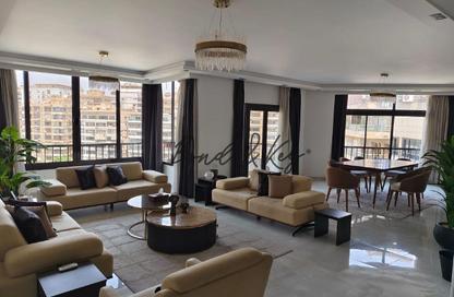 Apartment - 4 Bedrooms - 3 Bathrooms for sale in Ard El Golf - Heliopolis - Masr El Gedida - Cairo