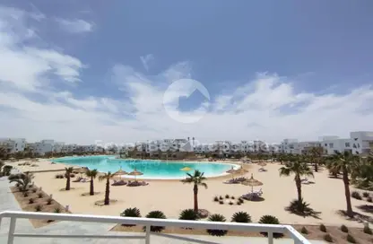 شقة - 2 غرف نوم - 2 حمامات للبيع في سوان ليك الجونة - الجونة - الغردقة - محافظة البحر الاحمر