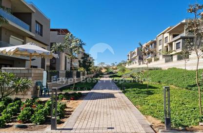 دوبلكس - 2 - 3 للبيع في بيراميدز هايتس - طريق مصر اسكندرية الصحراوي - مدينة 6 أكتوبر - الجيزة