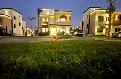 Twin House - 5 Bedrooms - 4 Bathrooms for sale in Azzar - 5th Settlement Compounds - The 5th Settlement - New Cairo City - Cairo