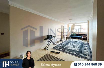 Apartment - 3 Bedrooms - 1 Bathroom for sale in Al Nasr St. - Smouha - Hay Sharq - Alexandria