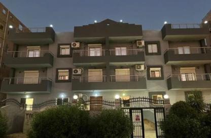 Whole Building - 7+ - 7+ for sale in Gate 2 - Ahmose - Hadayek El Ahram - Giza
