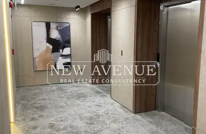 مساحات مكتبية - 4 غرف نوم - 2 حمامات للايجار في سكاى واك - طريق مصر اسكندرية الصحراوي - الجيزة