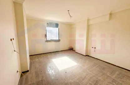Apartment - 4 Bedrooms - 3 Bathrooms for sale in Muruj - Smouha - Hay Sharq - Alexandria