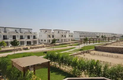 تاون هاوس - 5 غرف نوم - 6 حمامات للبيع في ماونتن فيو اكتوبر بارك - الحي السادس - مدينة 6 أكتوبر - الجيزة