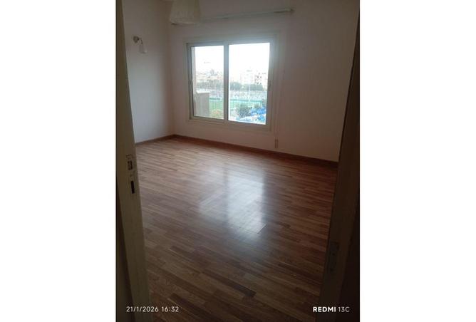 8705275 - Property Image 2