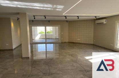 Apartment - 4 - 4 for sale in Mountain View Hyde Park - 5th Settlement Compounds - The 5th Settlement - New Cairo City - Cairo