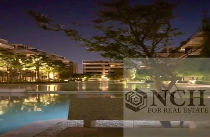 Apartment - 2 Bedrooms - 2 Bathrooms for sale in Lake View Residence - 5th Settlement Compounds - The 5th Settlement - New Cairo City - Cairo