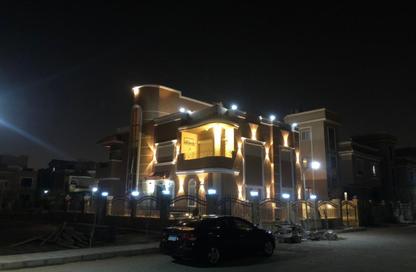 Villa - 5 - 6 for rent in V90 - North Teseen St. - The 5th Settlement - New Cairo City - Cairo