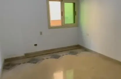 شقة - 3 غرف نوم - 2 حمامات للايجار في محور العروبة - المنطقة أ - حى جنوب الاكايمية - مدينة القاهرة الجديدة - القاهرة