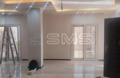 Apartment - 3 - 2 for sale in Bank Center Street - South Teseen St. - The 5th Settlement - New Cairo City - Cairo