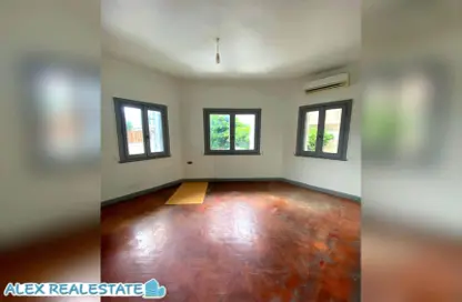 مساحات مكتبية - 4 غرف نوم - 1 حمام للايجار في شارع عمر لطفى-ميدان محطة الرمل - محطة الرمل - حي وسط - الاسكندرية