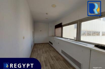 مساحات مكتبية - استوديو - 2 حمامات للايجار في شارع الجزيرة الوسطى (شارع يوسف كامل) - الزمالك - القاهرة