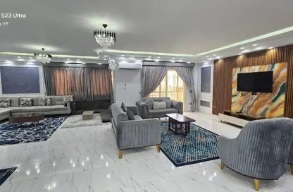 شقة - 3 غرف نوم - 3 حمامات للايجار في شارع البطل احمد عبد العزيز - المهندسين - الجيزة