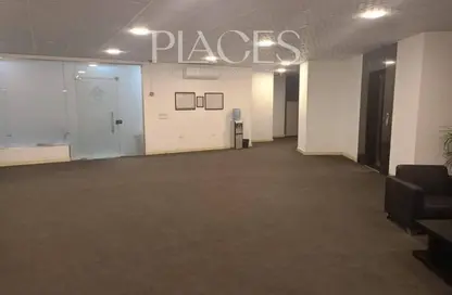 Office Space - 3 Bedrooms - 2 Bathrooms for rent in One Ninety Mall - South Teseen St. - The 5th Settlement - New Cairo City - Cairo