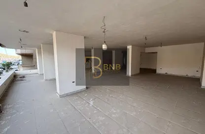 محل تجاري - استوديو - 4 حمامات للايجار في شارع افريقيا - امتداد مصطفي النحاس - المنطقة التاسعة - مدينة نصر - القاهرة