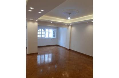 Apartment - 3 Bedrooms - 2 Bathrooms for rent in Ibrahim Al Refaey St. - 8th Zone - Nasr City - Cairo