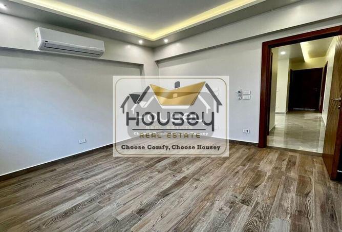 72391660 - Property Image 2