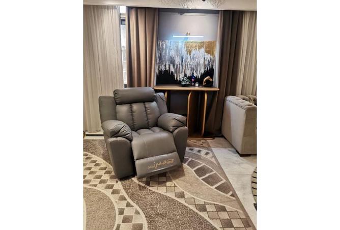 56990227 - Property Image 3