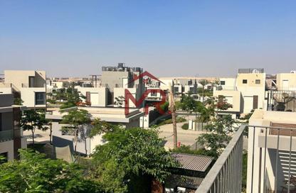 Villa - 3 - 5 for sale in Sodic East - 6th District - New Heliopolis - Cairo