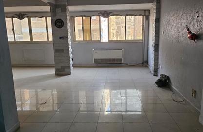 شقة - 2 - 2 للايجار في شارع الرياض - المهندسين - الجيزة