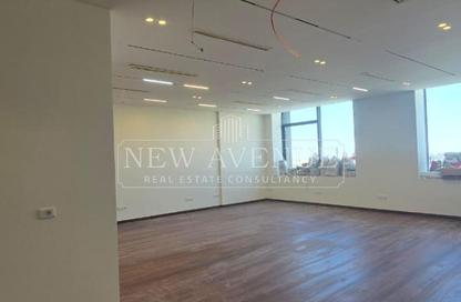 Clinic - Studio - 2 Bathrooms for rent in Lake View Residence - 5th Settlement Compounds - The 5th Settlement - New Cairo City - Cairo